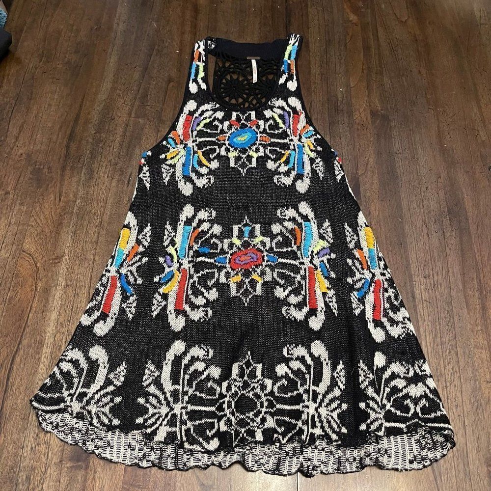 Free People Flower Power Tunic Black - Picture 5 of 10